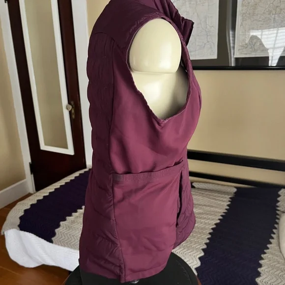 Lululemon Down For It All Goose Down Vest Dark Adobe Red 700 Fill - Picture 4 of 8